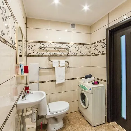 Super View, Luxury Near Chernihiv Metro. Kyiv