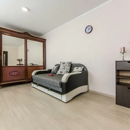 Super View, Luxury Near Chernihiv Metro.
